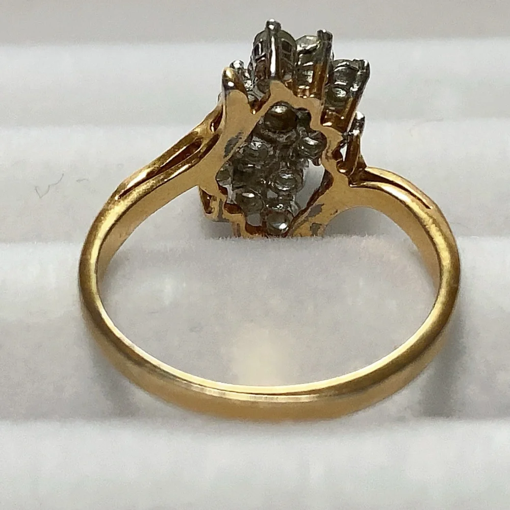 Gold Tone Waterfall‎ Rhinestone Ring Sz 6.5